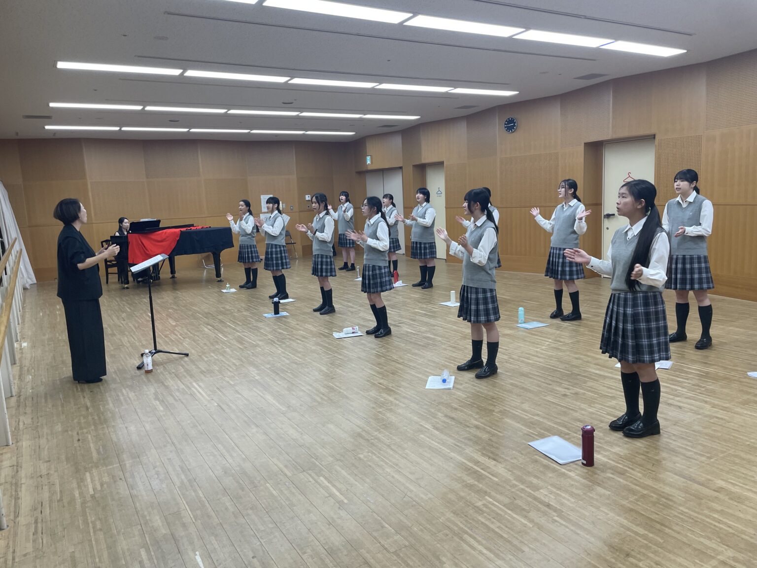 【中高】合唱部「第92回NHK全国音楽コンクール予選(Nコン)」に出場しました!校内の様子|中村中学校・高等学校 Nakamura ...
